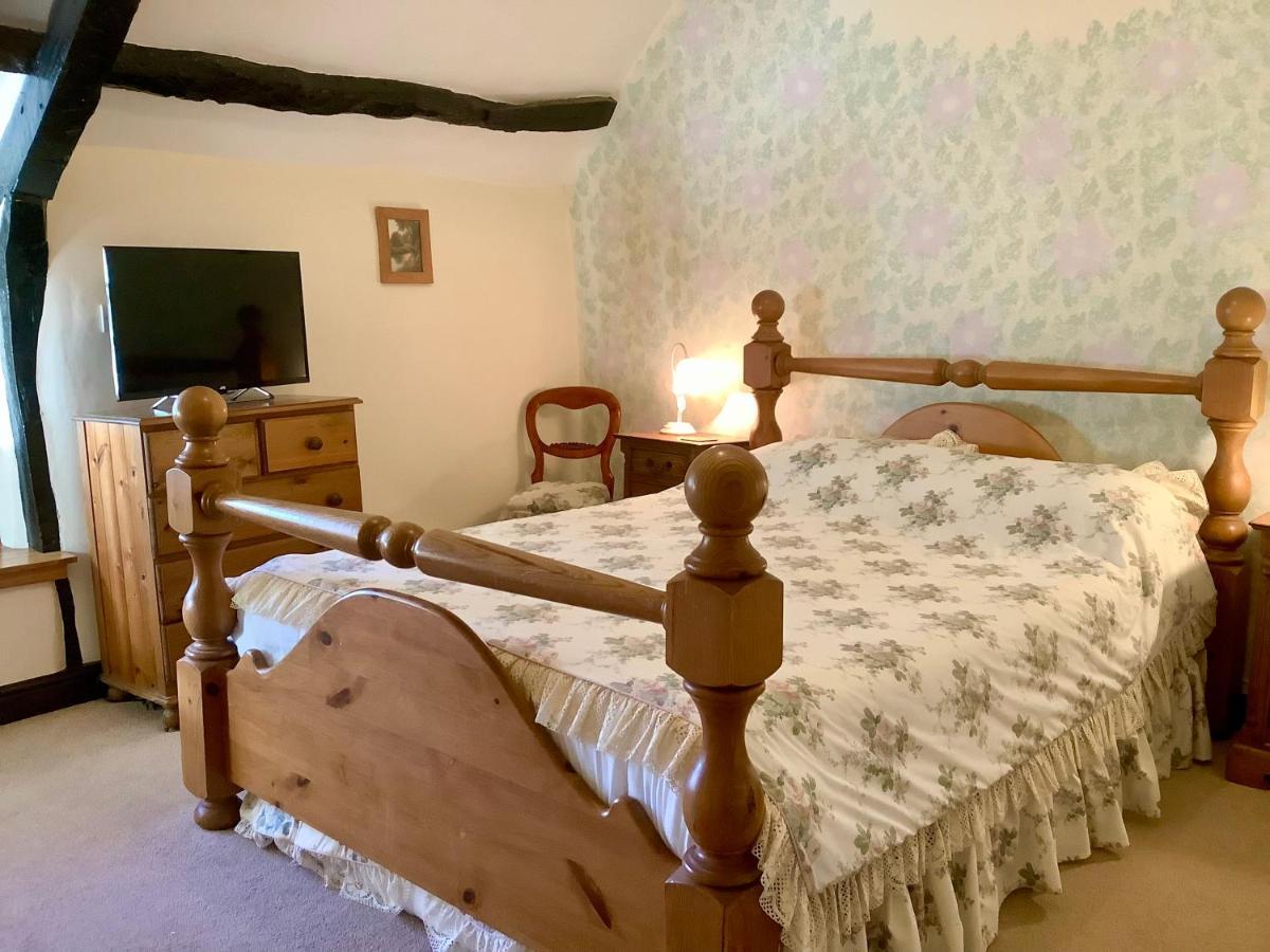 The Barn And Pinn Sidmouth