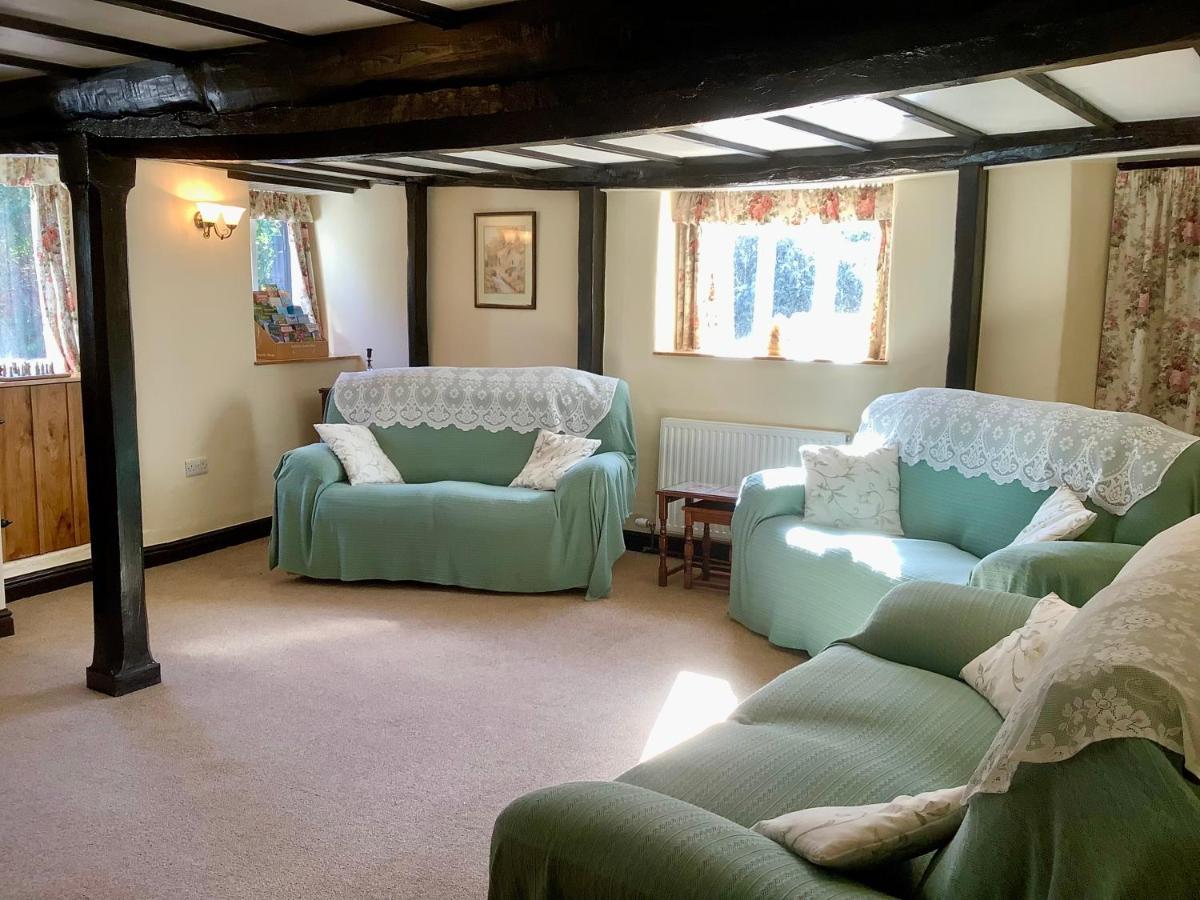 The Barn And Pinn Sidmouth