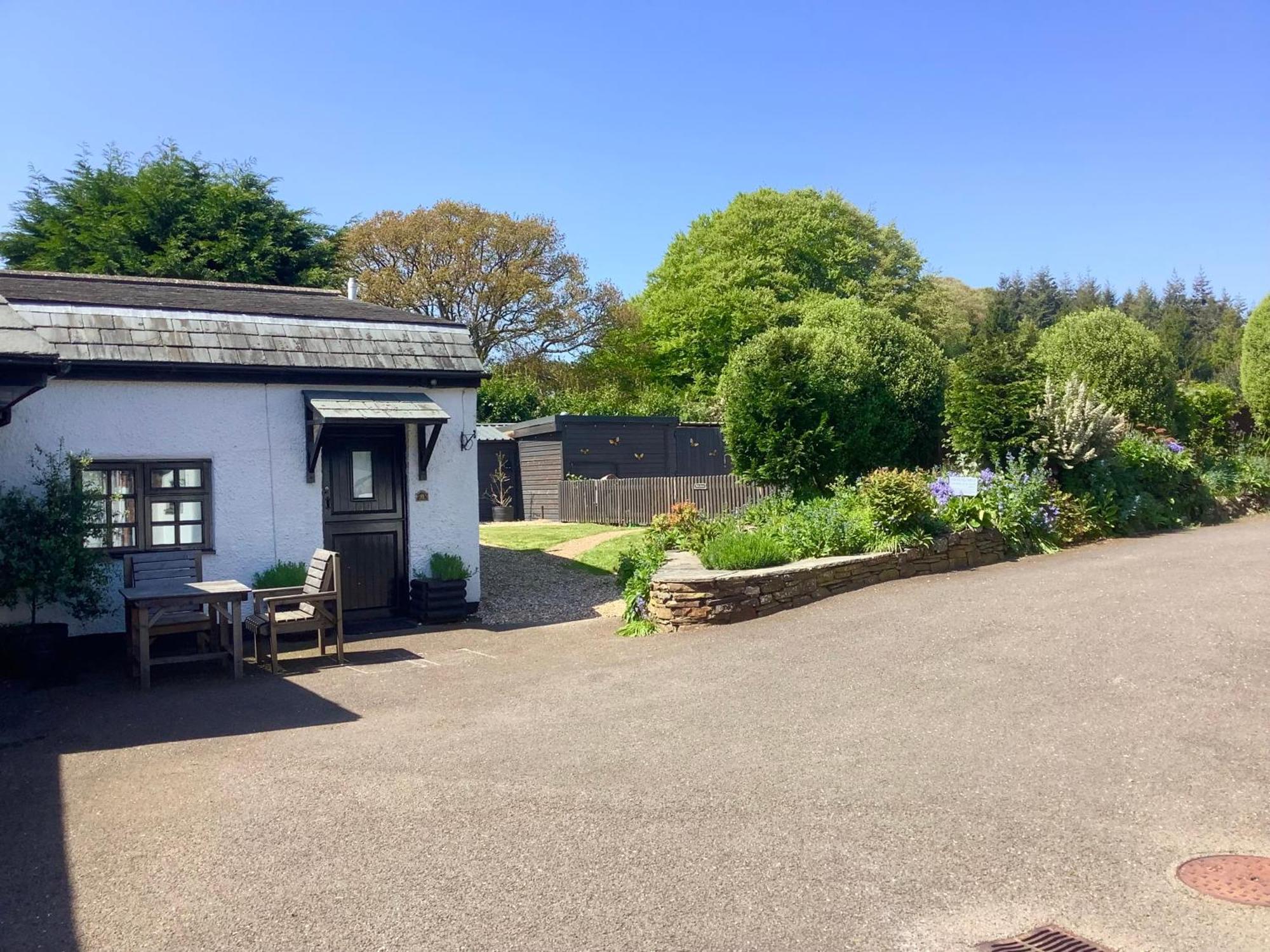 The Barn And Pinn 4* Sidmouth